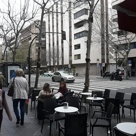 Aparment In Historical & Commercial Center 5minutes Walking To The Alcazar Cordoba