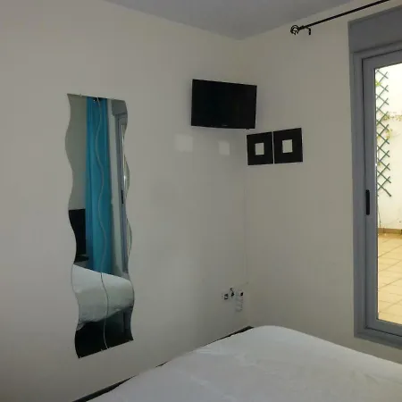 Aparment In Historical & Commercial Center 5minutes Walking To The Alcazar * Cordoba