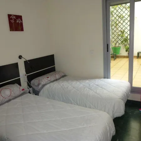 Apartment Aparment In Historical & Commercial Center 5minutes Walking To The Alcazar Cordoba